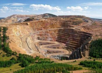 South Africa Revives Mining Endeavors